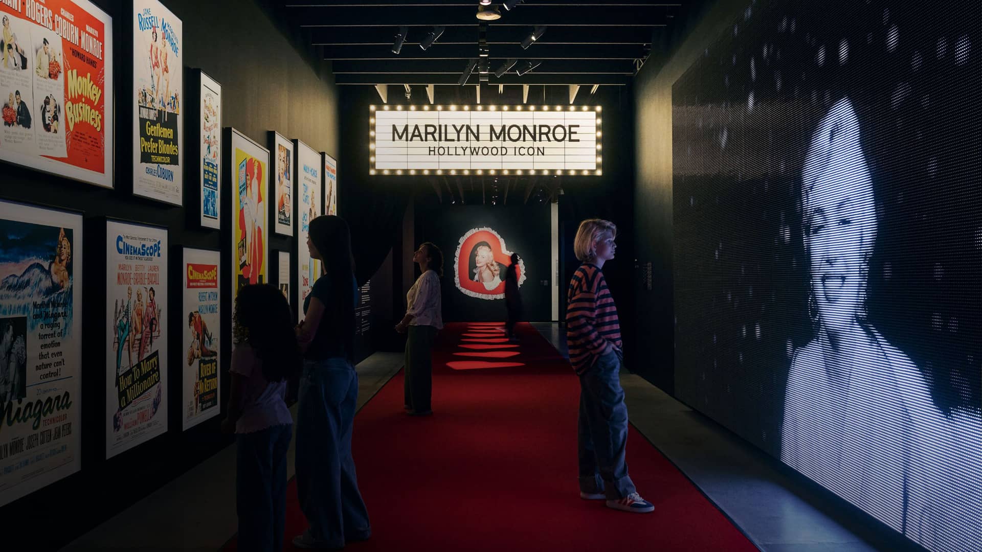 Marilyn Monroe: Hollywood Icon